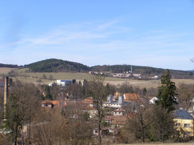 Obecní les a Ostrý nad Školou v přírodě Volyně